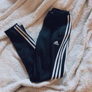 🖤Adidas Joggers🖤